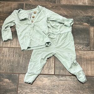 Caden Lane Sage Green Two-Piece Footed Pajama Set